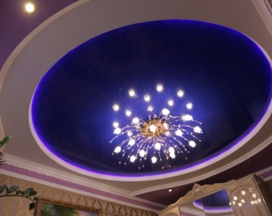 Советы и рекомендации по выбору натяжных потолков