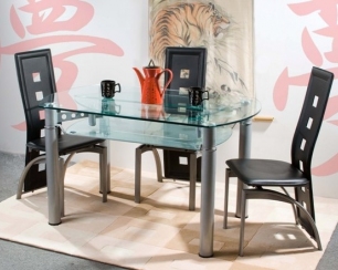 Как правильно выбрать стол и стулья для кухни