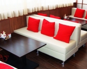 Стильная мебель для кафе от итальянских мастеров уюта