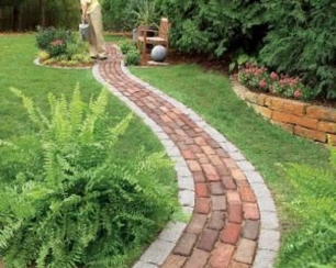 Как упростить перемещение в саду?