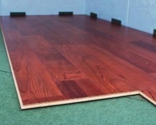 Какая подложка под ламинат лучше?