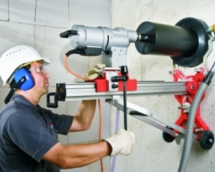 Алмазные установки – современное оборудование для изготовления отверстий в твердых