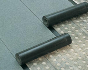 Как покрыть крышу гаража рубероидом