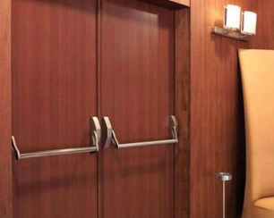 Требования, которым должны отвечать противопожарные двери