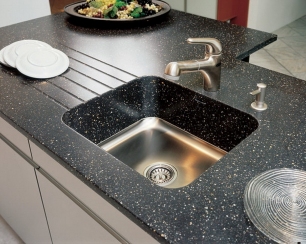 Столешницы из искусственного камня и их основные достоинства