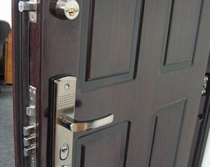 Как самостоятельно изготовить дверь