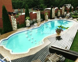 Покупаем бассейн для дачи: какой тип выбрать?