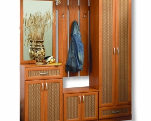 Прихожая: первое впечатление о доме